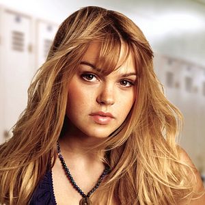 Foto Aimee Teegarden