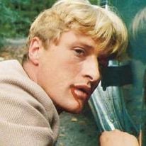 Foto Eric, Oficial de la Reina