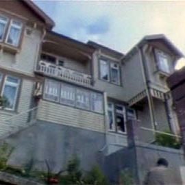 Foto Braindead: Tu madre se ha comido a mi perro