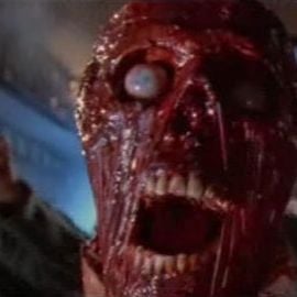 Foto Braindead: Tu madre se ha comido a mi perro