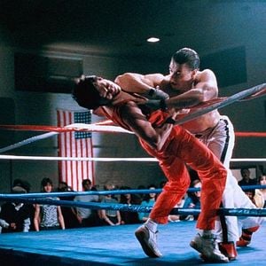 Foto Retroceder nunca, rendirse jamás