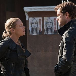 Foto Fringe (Al límite)