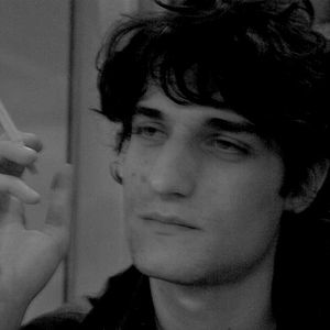 Foto Louis Garrel