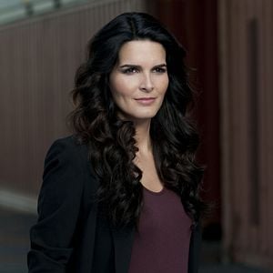 Foto Angie Harmon