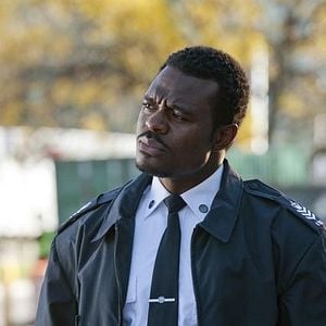 Foto Lyriq Bent