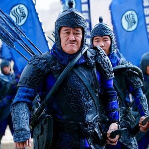 Foto Una mujer, una pistola y una tienda de fideos chinos