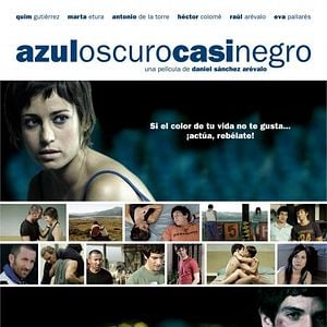 Foto Azul Oscuro Casi Negro