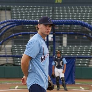 Foto De culo y cuesta abajo