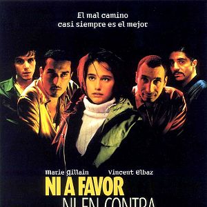 Foto Ni a favor ni en contra (sino todo lo contrario)