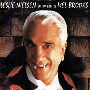 Foto Drácula, un muerto muy contento y feliz