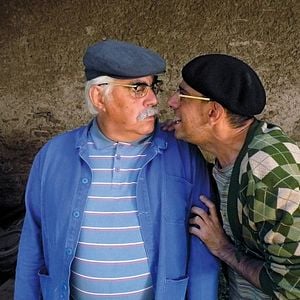 Foto Mais y va où le monde ?