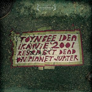 Foto Resurrect Dead : The Mystery of the Toynbee Tiles