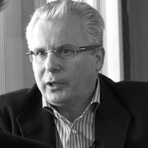 Foto Escuchando al Juez Garzón