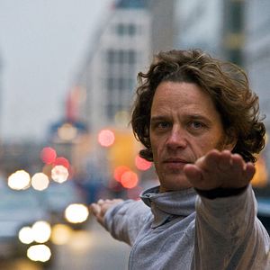 Foto Im Kopfstand zum Glück