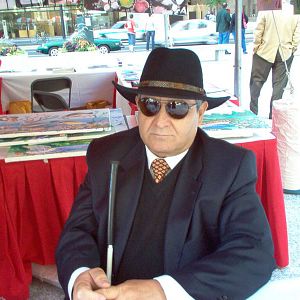 Foto Der mit den Fingern sieht