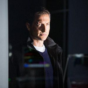 Foto Sasha Roiz