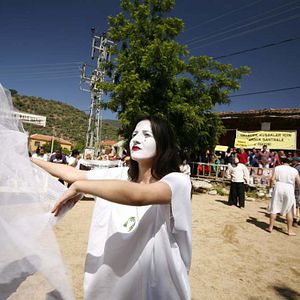 Foto Entelköy Efeköy'e Karşı