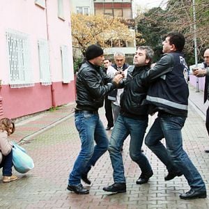 Foto Umutsuz Ev Kadınları