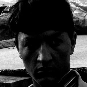 Foto Qu'ils reposent en révolte