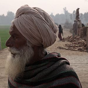 Foto Anhey ghorhey da daan