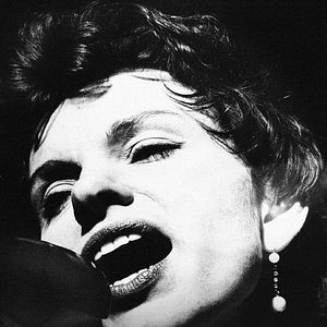 Foto Sing! Inge, Sing! - Der zerbrochene Traum der Inge Brandenburg