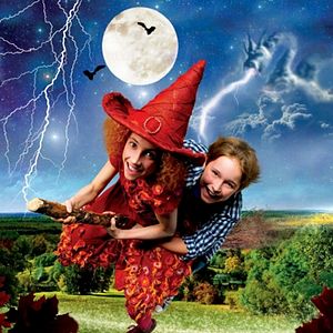 Foto Fucsia la mini bruja