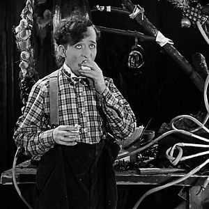 Foto Les Folles inventions de M. Bricolo