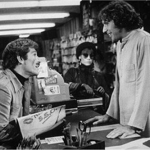 Foto Roba bien sin mirar a quién