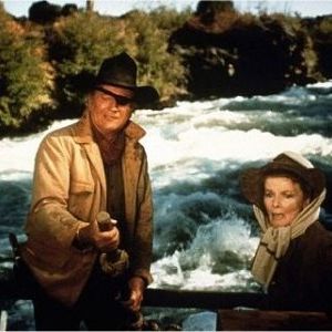 Foto El rifle y la Biblia