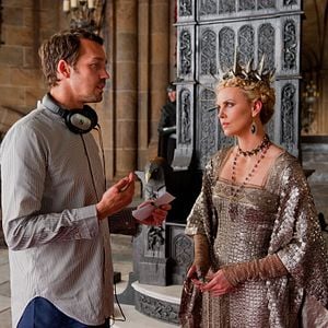 Foto Blancanieves y la leyenda del cazador