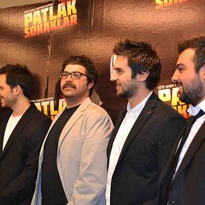 Foto Patlak Sokaklar-Gerzomat