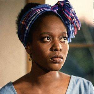 Foto Extremities (La humillación)