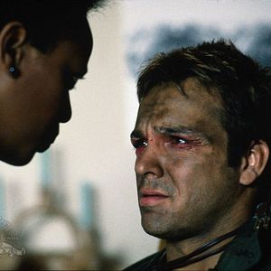 Foto Extremities (La humillación)