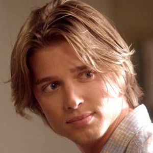 Foto Drew Van Acker