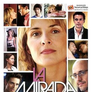 Foto La mirada violeta