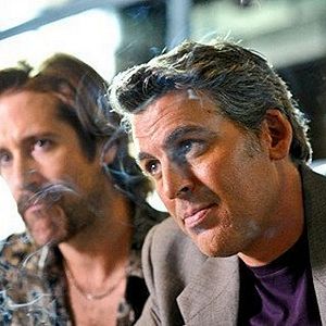 Foto Dinero sangriento