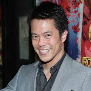 Foto El hombre de los puños de hierro