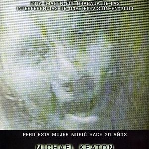 Foto White Noise: Más allá