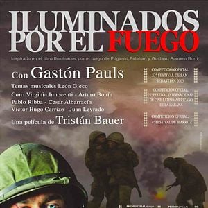 Foto Iluminados por el fuego