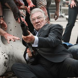 Invasión Zombie - Película 2012