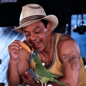 Foto Paulie, el loro bocazas