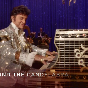 Foto Behind the Candelabra