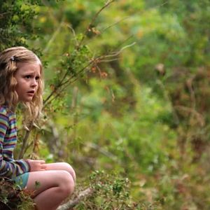 Foto Emily Alyn Lind