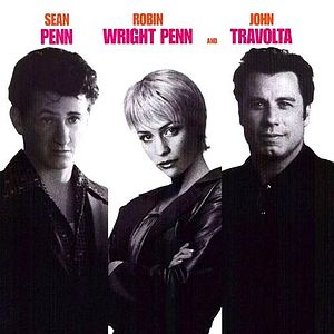 Foto Atrapada entre dos hombres