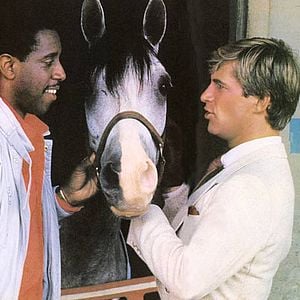 Foto Simon MacCorkindale