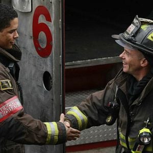 Foto Charlie Barnett