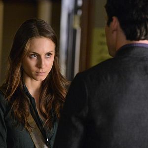 Foto Troian Bellisario