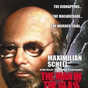 Foto El hombre de la cabina de cristal