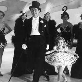 Foto Stand Up and Cheer !