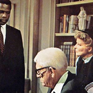 Foto Adivina quién viene esta noche